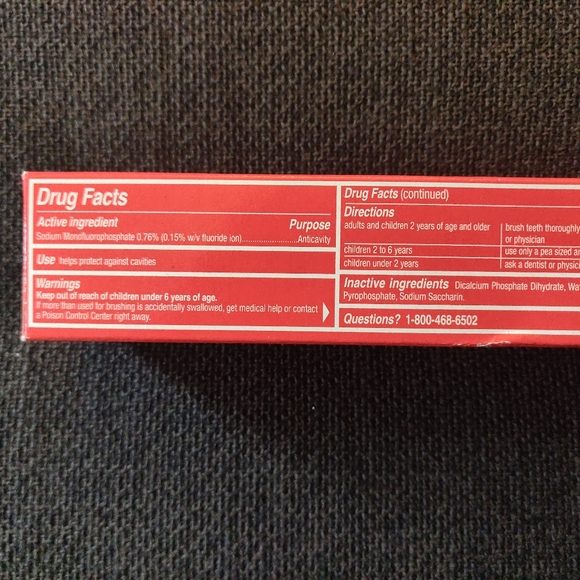 Supreme Colgate Toothpaste - Picture 11 of 12